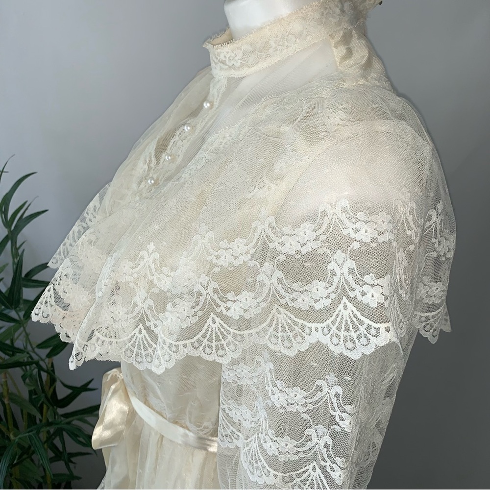 v i n t a g e :: Romantic Cottagecore Floral Lace Maxi Dress Bishop Sleeves - Picture 6 of 16